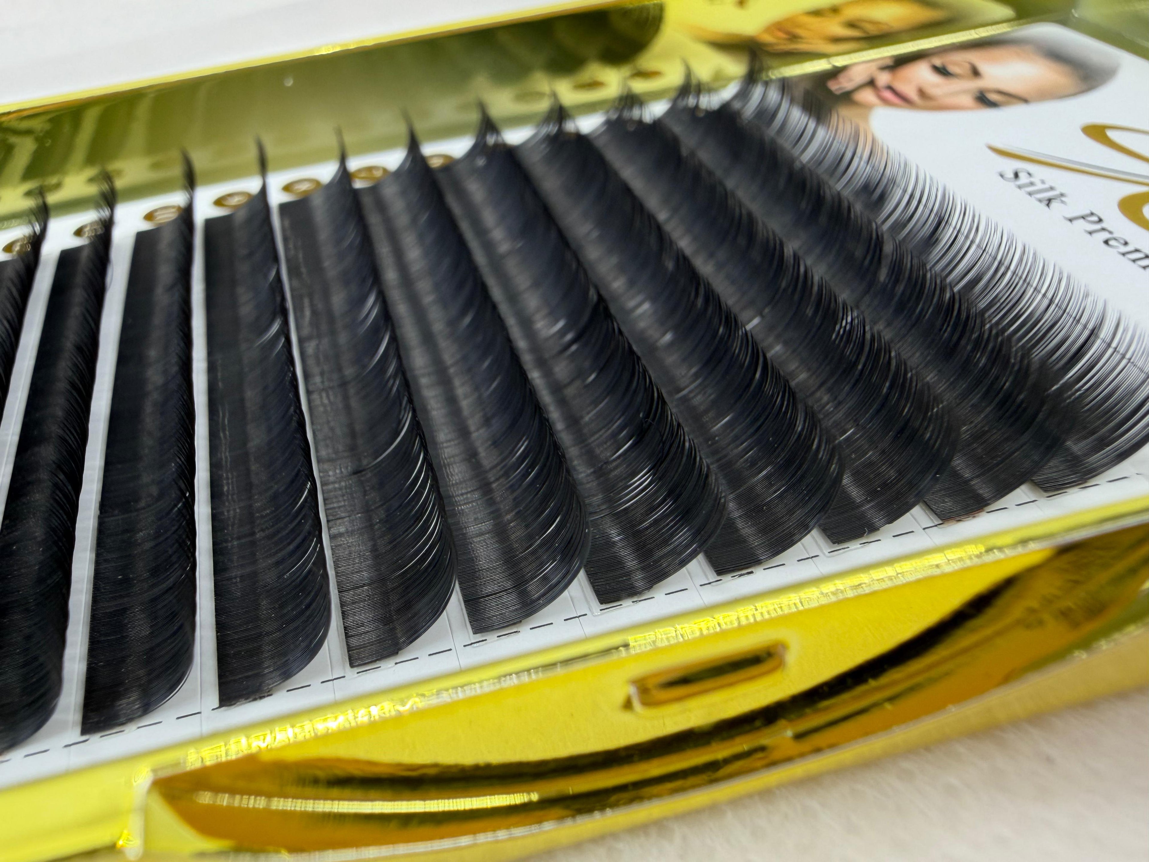 SILK Lashes / Blooming